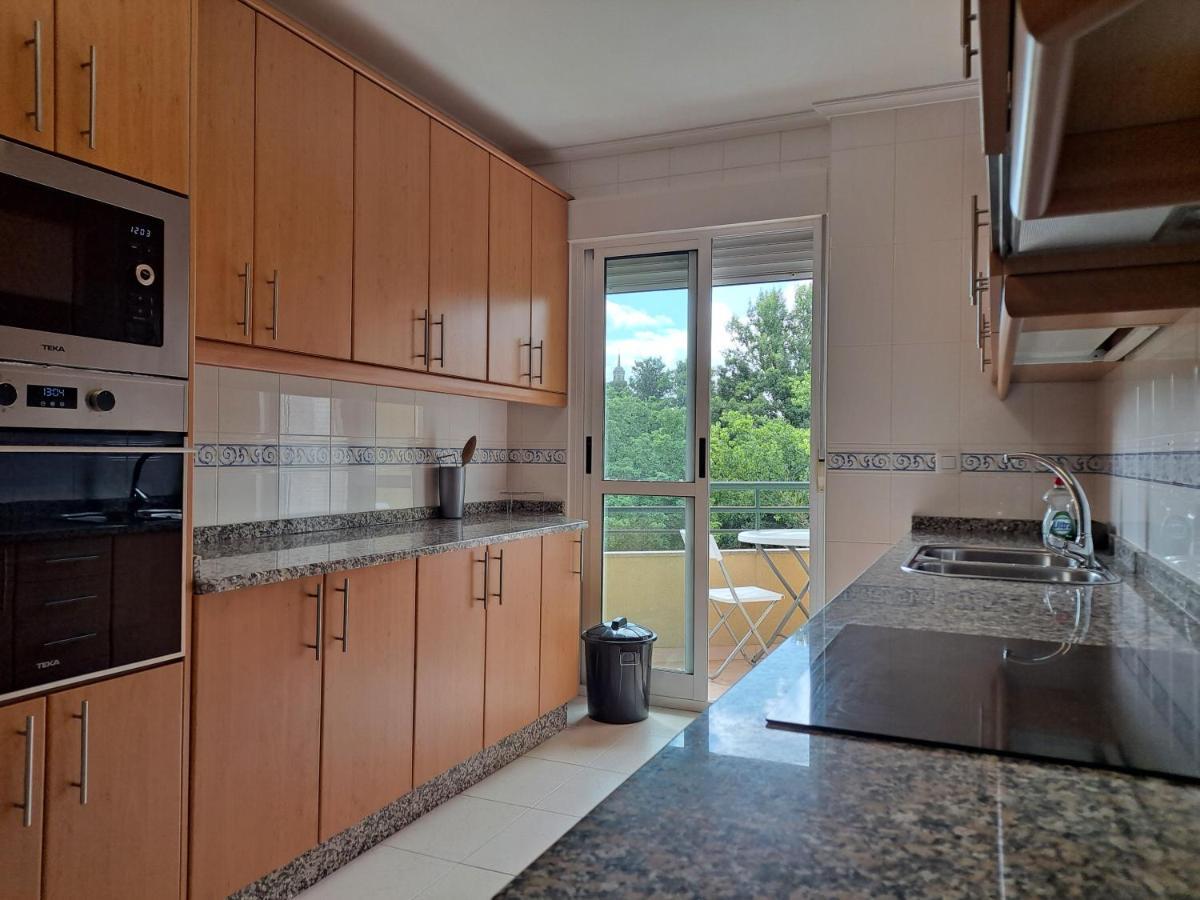 Apartamento con vistas, amplio y luminoso Monforte De Lemos Exterior foto